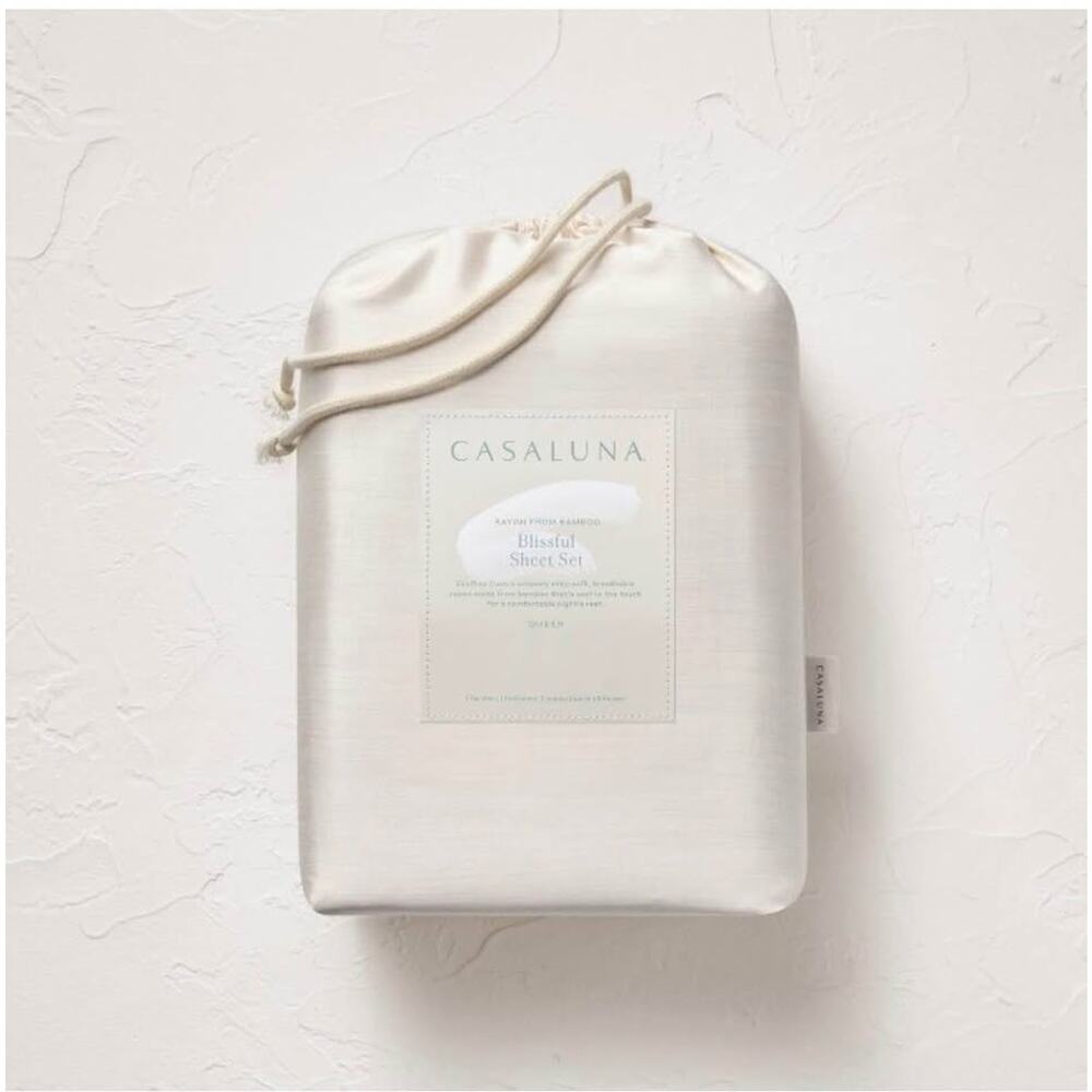NWT Casaluna 400 thread count Ivory Rayon bamboo blissful sheet set Queen
